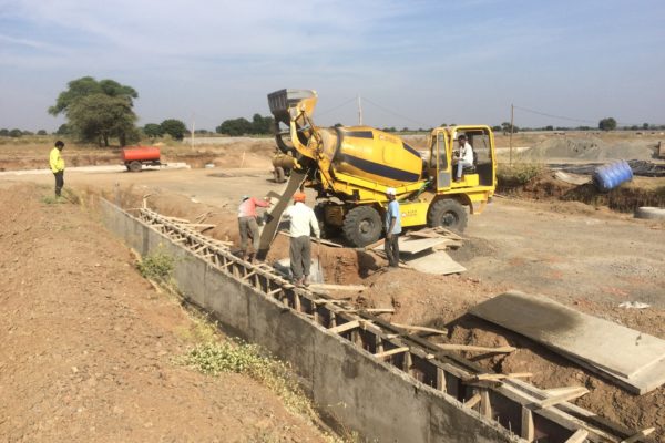 Construction of Cement nala bandhara – YMW Constructions